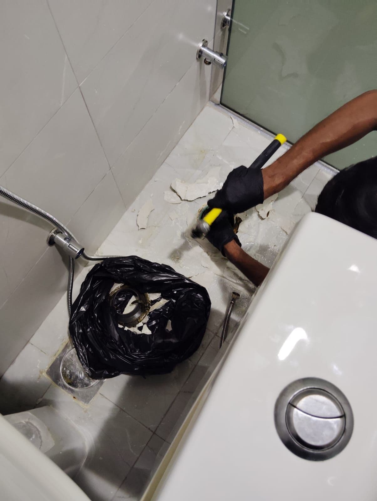 Contractors UAE Handyman photo 4