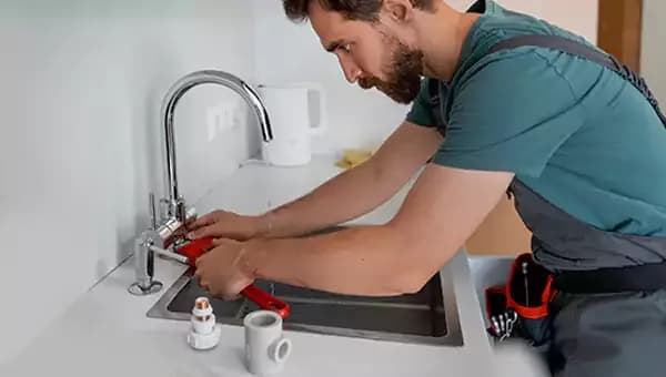 Get Matched With Top Rated Plumber in Deira