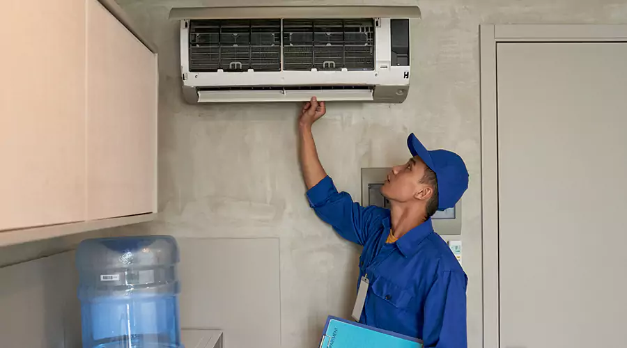 When to Call a Professional in Dubai